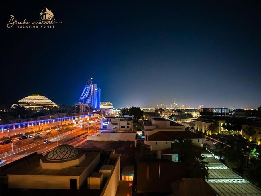 Stunning Burj View 1 Bhk * Dubai