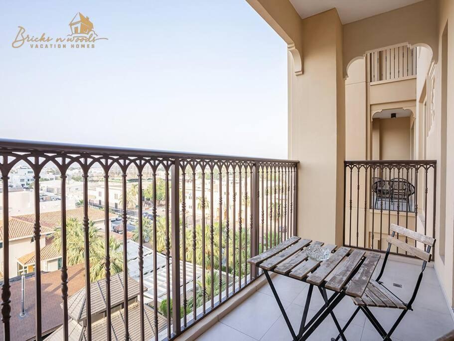 Stunning Burj View 1 Bhk
